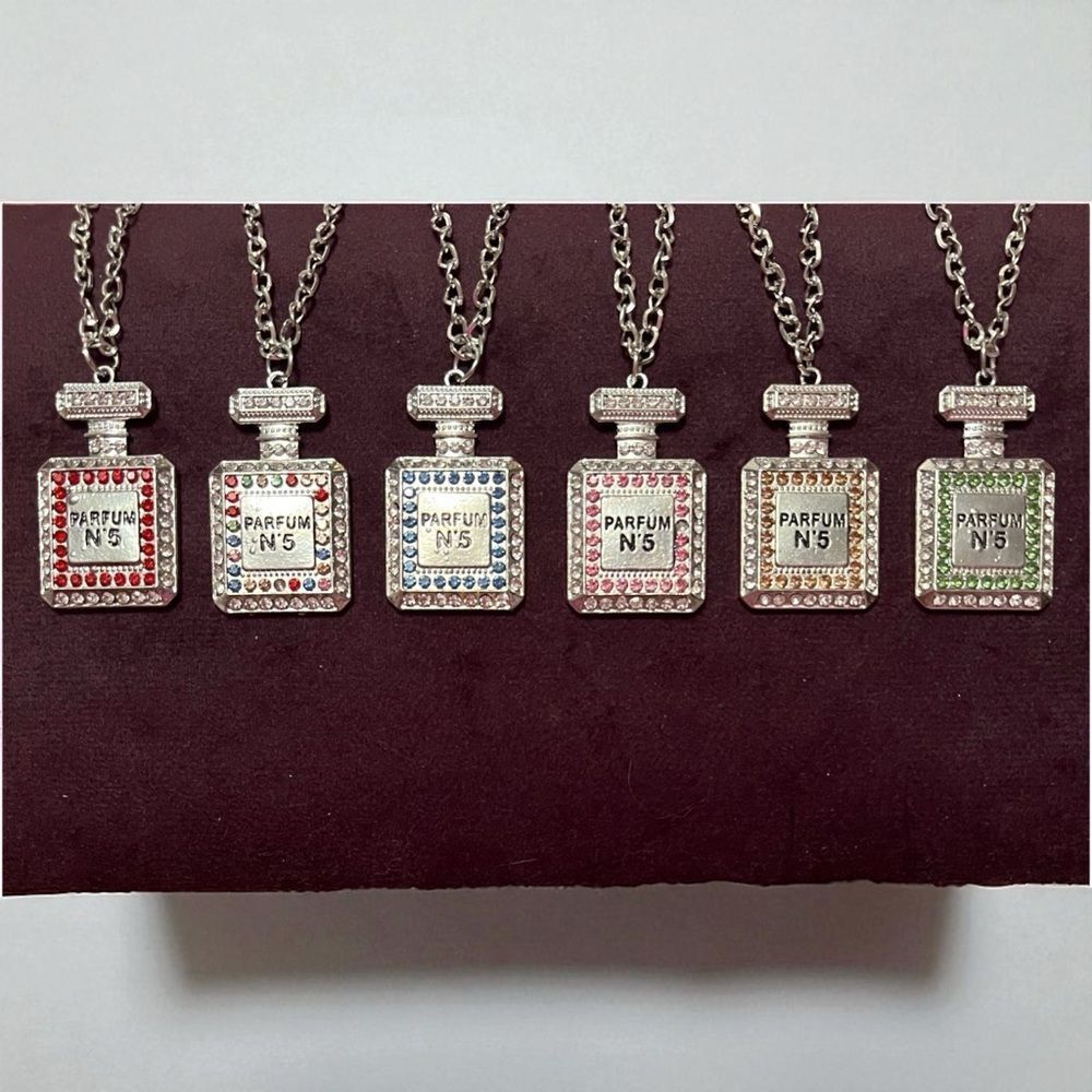 💎2/$30💎 Crystal Parfum No.5 Perfume Bottle Pendant  Necklace And Earrings Set